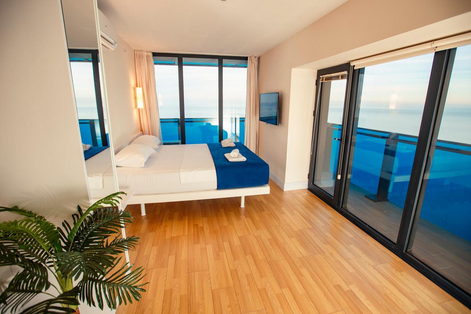 Panorama Orbi Beach Resort Center Suite Μπατούμι Εξωτερικό φωτογραφία