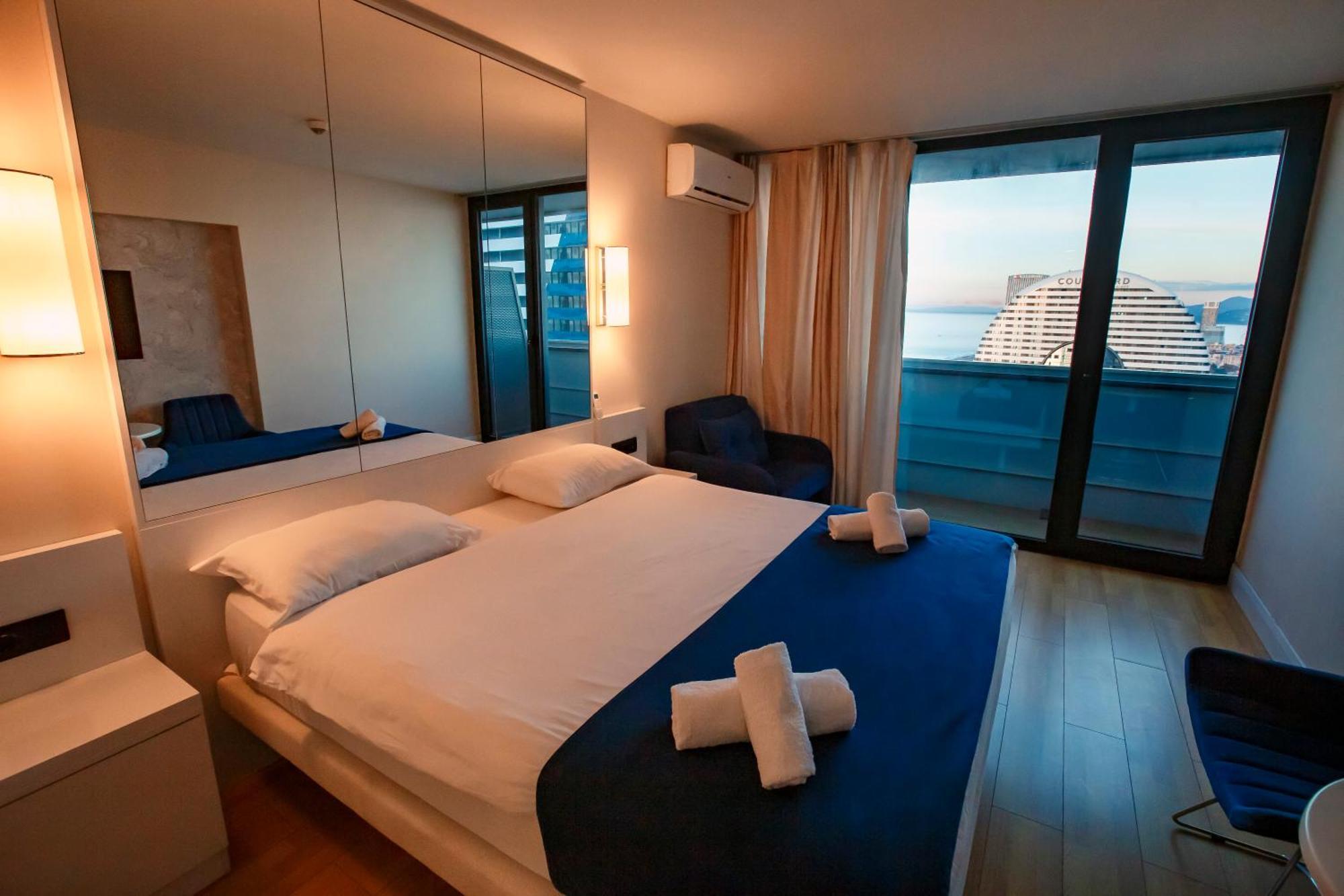 Panorama Orbi Beach Resort Center Suite Μπατούμι Εξωτερικό φωτογραφία