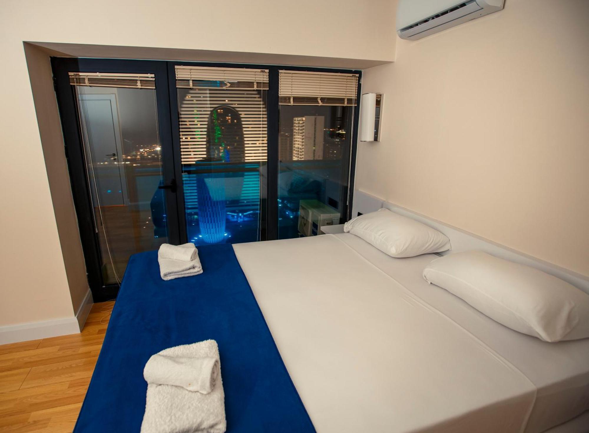 Panorama Orbi Beach Resort Center Suite Μπατούμι Εξωτερικό φωτογραφία